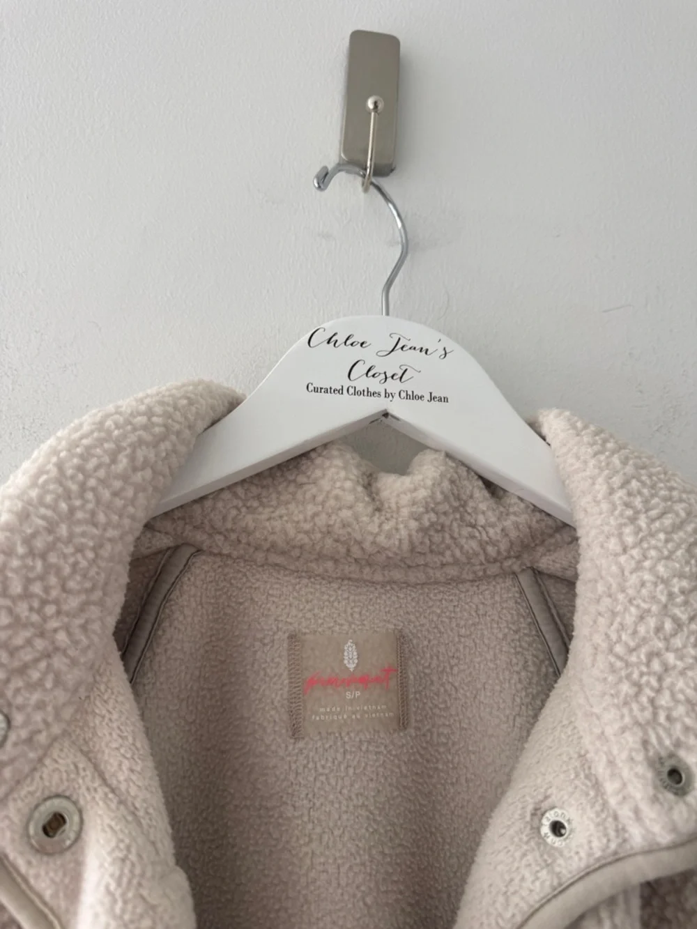 FREE PEOPLE Hit The Slopes Fleece in Muted Beige S - Picture 5 of 5